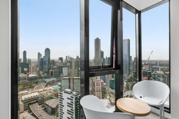 Experience Platinum Hotel Apartments Melbourne Eksteriør bilde